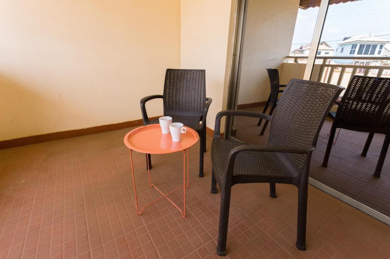 La Casa Baatsona Apts Sakumono Exteriér fotografie